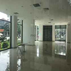Cho Thuê Sàn Thương Mại Tòa Nhà Samsora Premier 105 Chu Văn An,Hđ,Hn