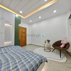 Bán gấp nhà đầu hẻm 156 Đặng Văn Ngữ, Phú Nhuận, 64m2, 4 tỷ2, sổ sẵn