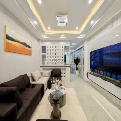 Bán gấp nhà đầu hẻm 156 Đặng Văn Ngữ, Phú Nhuận, 64m2, 4 tỷ2, sổ sẵn