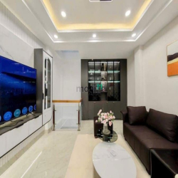 Bán gấp nhà đầu hẻm 156 Đặng Văn Ngữ, Phú Nhuận, 64m2, 4 tỷ2, sổ sẵn