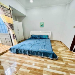 Bán nhanh nhà Hoàng Văn Thụ, P4, Tân Bình, 56m2, giá 2tỷ250, sổ sẳn.