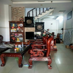 Bán nhà Nguyễn Duy Trinh, Phú Hữu, Quận 9, 3 tầng, xe tải, chỉ 5 tỷ.
