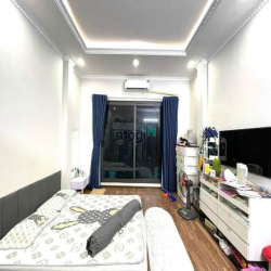 Bán Nhà Ngõ 247 Định Công Thượng, Dt 59m2 xây 5 tầng , Giá 6,9 tỷ