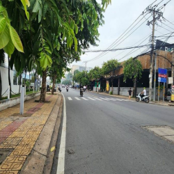 GẤP 130 tỷ! Bán góc 2 MT Đ. Đặng Văn Bi + Hoà Bình, TP. Thủ Đức