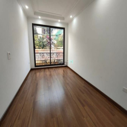 Đẳng cấp nhà đẹp ngõ Quỳnh, HBT giá 16.5 tỷ, 70m2x6T, thang máy, KD