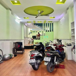 Nhà 2 lầu 4 phòng ngủ- Đường Tân Hoà Đông