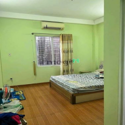 Nhà 2 lầu 4 phòng ngủ- Đường Tân Hoà Đông