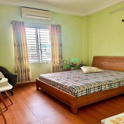 Nhà 2 lầu 4 phòng ngủ- Đường Tân Hoà Đông