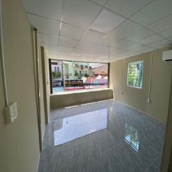 Bán gấp nhà Mặt tiền Hoà Hưng. Quận 10