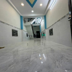 Bán nhà Phường 3, Quận Gò Vấp Nguyễn Thái Sơn 1 trệt 2 lầu BTCT.