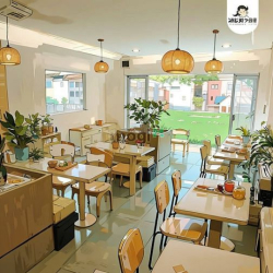 Đối diện Đại Học Kinh Tế, Góc 2MT Đào Duy Từ, 5x10M, 2 Tầng Sàn Suốt