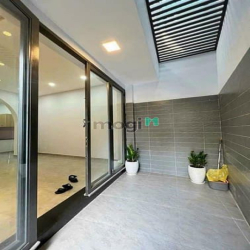 bán gấp nhà mới đẹp ở ngay, hẻm ba gác XVNT P.26 BT 42m2, 2PN, 4 tỷ75