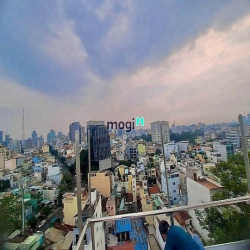 Cho thuê Rooftop 150m2 Quận 1 View đỉnh nhất Sài Gòn, Trần Quang Khải.