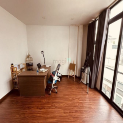 Giảm 500 triệu bán gấp nhà PHAN ĐĂNG LƯU,  hẻm xe hơi, 6m x 10m