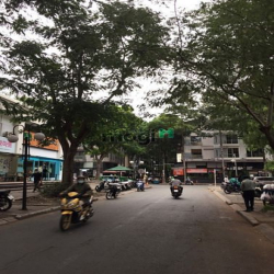 Bán shop kinh doanh Sky Garden, đường Phạm Văn Nghị, Phú Mỹ Hưng