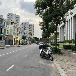 Cho thuê shop 113m2 khu The Symphony (M6) chung cư Midtown Phú Mỹ Hưng