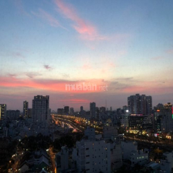 Cần bán Oficetel 1ty850 đang có HĐ thuê 9tr5/t. Novaland Rivergate Q.4