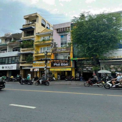 Bán nhà siêu vị trí - tòa building Nguyễn Thái Bình, Quận 1 (8.5 x 25m