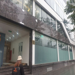 Cho thuê Tòa nhà đường Minh Khai, 5 tầng, 15$ * 1425m2