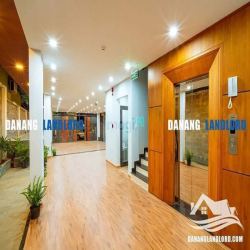 Căn hộ Penthouse 2 phòng ngủ gần cầu Rồng - C219