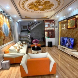 Nhà hẻm 1 sec Lê Văn Qưới, DT: 4 x 14m, lửng, lầu, Giá: 5.2 tỷ.
