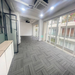 Cho thuê sàn văn phòng 150m2 thông thoáng, dịch vụ trọn gói...