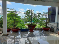 Biệt thự MT khu Tên Lửa 186m2, 8x23.5 3 tầng BTCT cực đẹp giá 29 tỷ TL