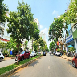 Cho thuê Nhà phố Nam Thiên đường Hà Huy Tập 4 tầng nhà trống Quận 7