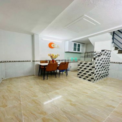 Bán nhà Hẻm 2.5m Nguyễn Văn Công, P.3, GV, 3,7 x 5m, giá: 2.68 tỷ tl