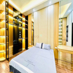 CHẠM TỚI ĐỈNH CAO AN SINH! , Vương Thừa Vũ, 60m, mt 4,5 giá 14,65 tỷ