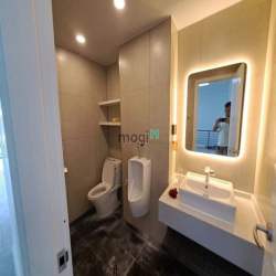 Sàn văn phòng SALA Đại Quang Minh 80m2 trống suốt hoàn thiện chỉ 2x