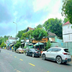 Bán Đất biệt thự mặt tiền đường 449 Lê Văn Việt, TNP A, Q9. DT : 270m2