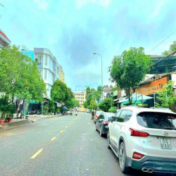 Bán Đất biệt thự mặt tiền đường 449 Lê Văn Việt, TNP A, Q9. DT : 270m2