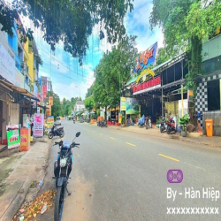 Bán Đất biệt thự mặt tiền đường 449 Lê Văn Việt, TNP A, Q9. DT : 270m2