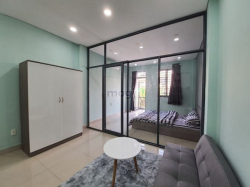 1 PHÒNG NGỦ+Studio_BAN CÔNG_FULL nội thất_45m2_kế Quận 1_chợ TÂN ĐỊNH