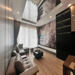 Bán nhà mặt phố Đường Bưởi, ô tô tránh,kinh doanh,tháng máy.DT 56m2