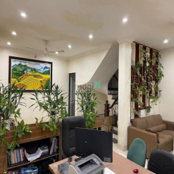 Cho thuê nhà Biệt Thự Trung Văn Vinaconex 3 , Nam Từ Liêm, 55tr/th