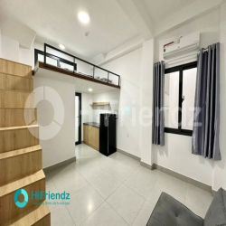 CHO THUÊ DUPLEX Ban công Full nội thất - Thang máy, an ninh, bảo vệ