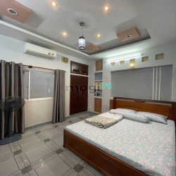 Nhà HXH Nguyễn Gia Trí BT 92m2 rộng 4.2m 4T gần ĐH Ngoại Thương 14.9tỷ