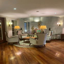 Bán biệt thự ĐẲNG CẤP view HỒ - quận Hai Bà Trưng, 242m2x8 tầng, 65 tỷ
