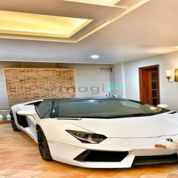 Bán biệt thự ĐẲNG CẤP view HỒ - quận Hai Bà Trưng, 242m2x8 tầng, 65 tỷ