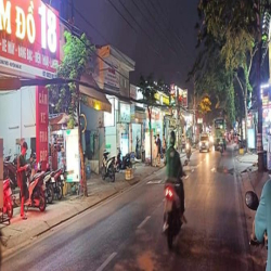 Nhà mặt đường Nguyễn Văn Tạo, Long thới Nhbe. Ngay chợ Bà chồi kdbb tấ