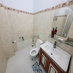 Cho thuê nhà phường thạnh xuân q12 _ dt :4×28m 1 lầu 3pn 2wc Giá 7,5