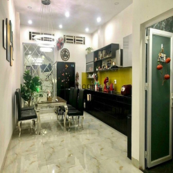 Bán Nhà 2 lầu đường 882 Nguyễn Duy Trinh Phú Hữu, Q9 - giá 5 tỷ 6