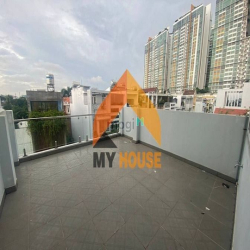 Nhà Phố Q2 Ngay Cầu SG Có Sân Đỗ ÔTÔ 4PN Nhà Sạch Đẹp Như Hình