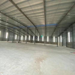 Cần cho thuê gấp kho 700m2 Ngay Quốc Lộ 1A - Đà Nẵng