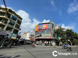 Cho thuê nhà GÓC 3MT đường Phan Xích Long, Phường 2, Quận Phú Nhuận.