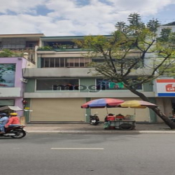 Cho thuê nhà nguyên căn đường Lý Chính Thắng