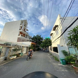 Bán Nhà 2 Tầng 130m2 , Nguyễn Tuyển, Bình Trưng Tây, Q2