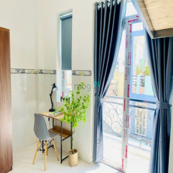 Duplex Full Nội Thất - Ban Công Riêng - Ngay Emart - VLU cs3 - IUH